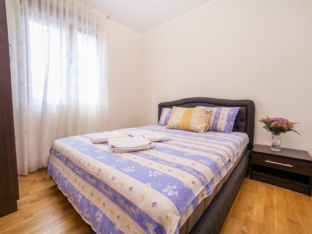 Bel&Rus Sea Apartment บุดวา ภายนอก รูปภาพ